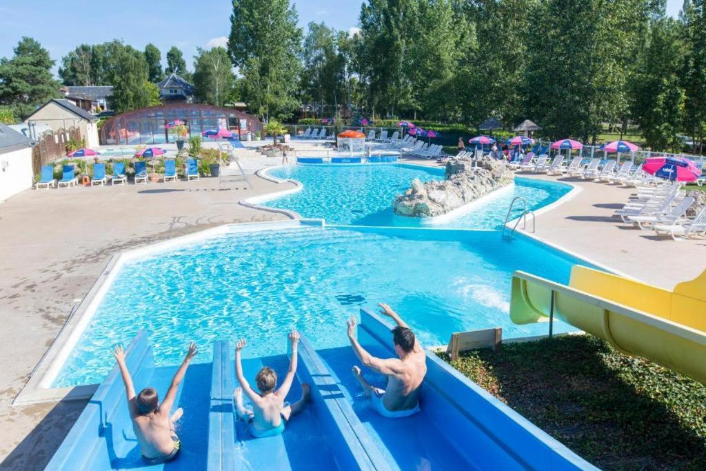 Camping 4* 3 CH 2 SDB- Lave linge- Lave vaisselle Onzain Eksteriør billede